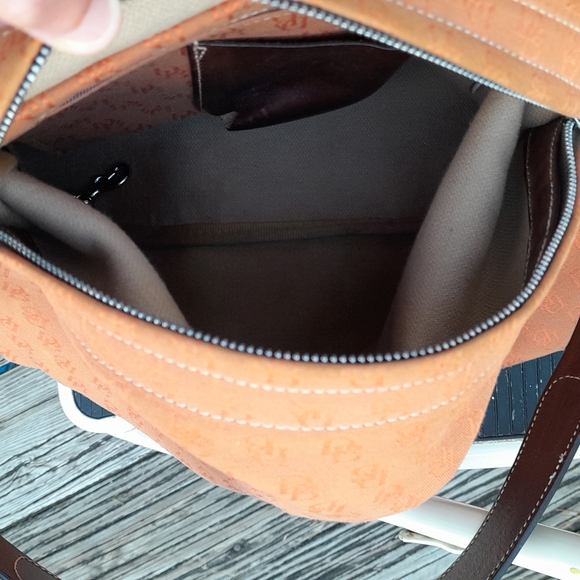 Dooney & Bourke Hobo Orange Shoulder Bag VGUC - Picture 11 of 11